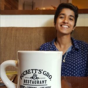 Meet your Posher, Noora